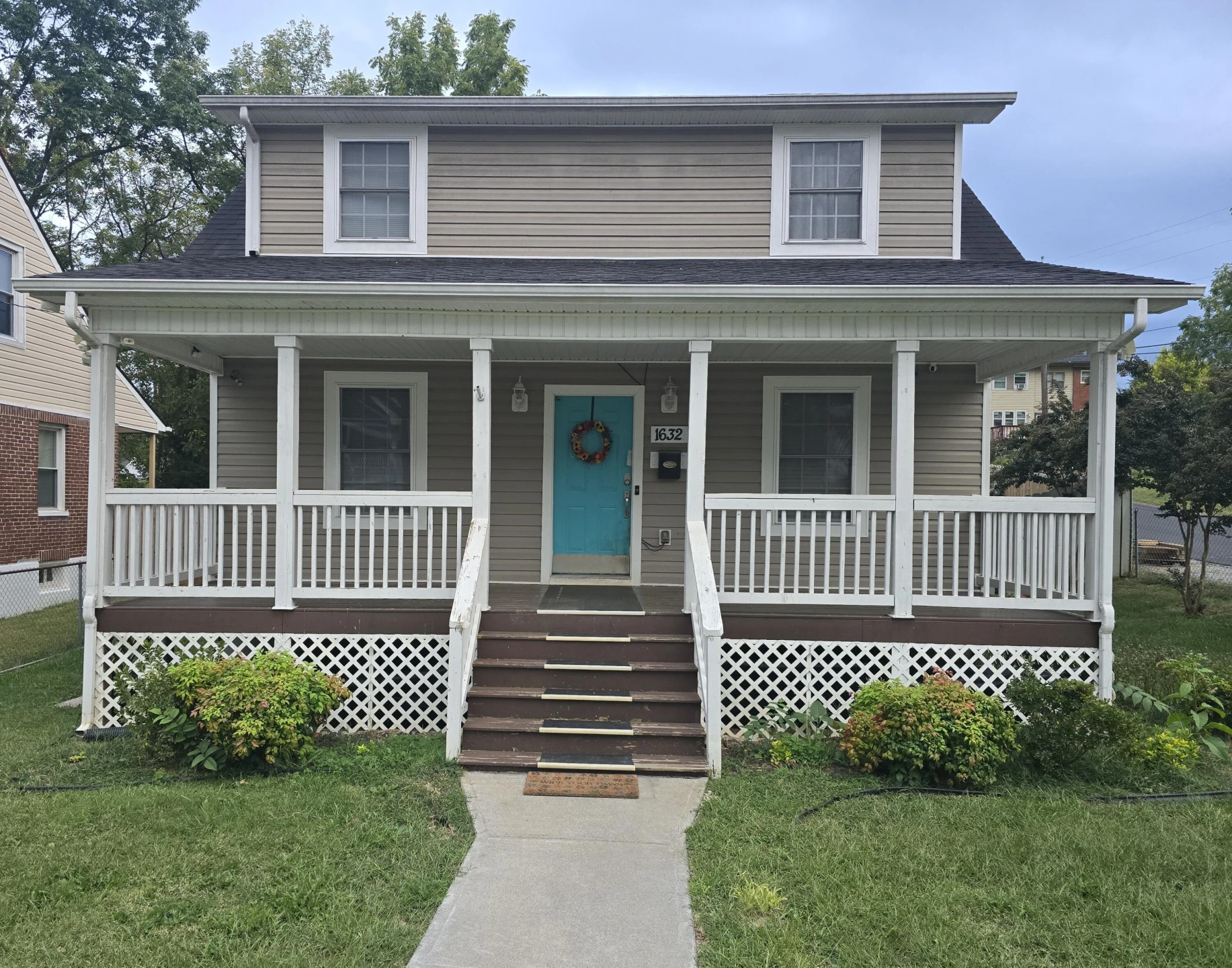 1632 Carroll AVE