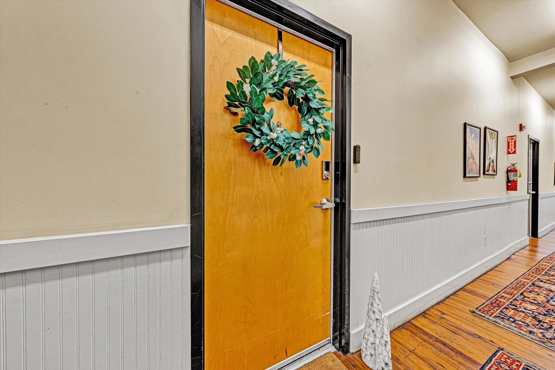 319 Campbell AVE #206 - Photo 3
