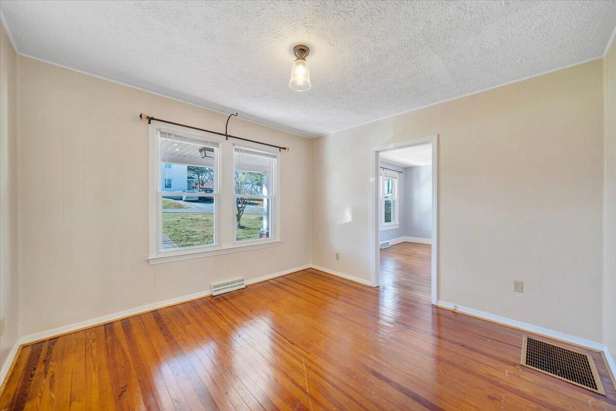 505 Republic RD - Photo 11