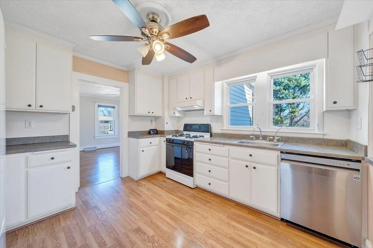 505 Republic RD - Photo 13