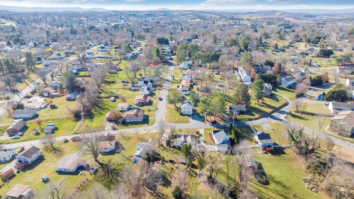 505 Republic RD - Photo 45