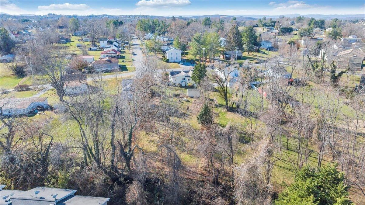 505 Republic RD - Photo 50
