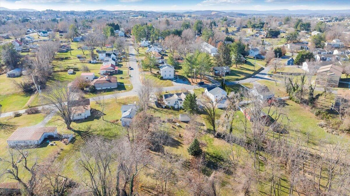 505 Republic RD - Photo 51