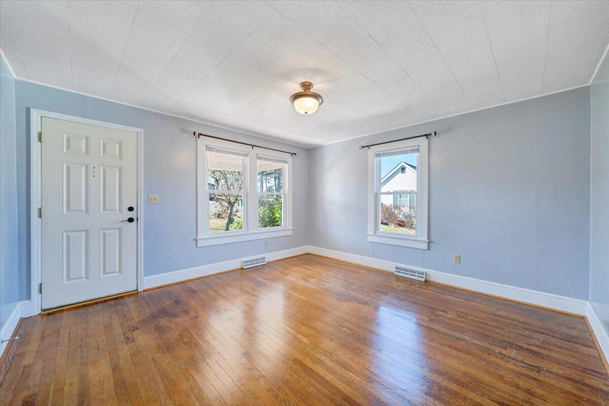 505 Republic RD - Photo 8