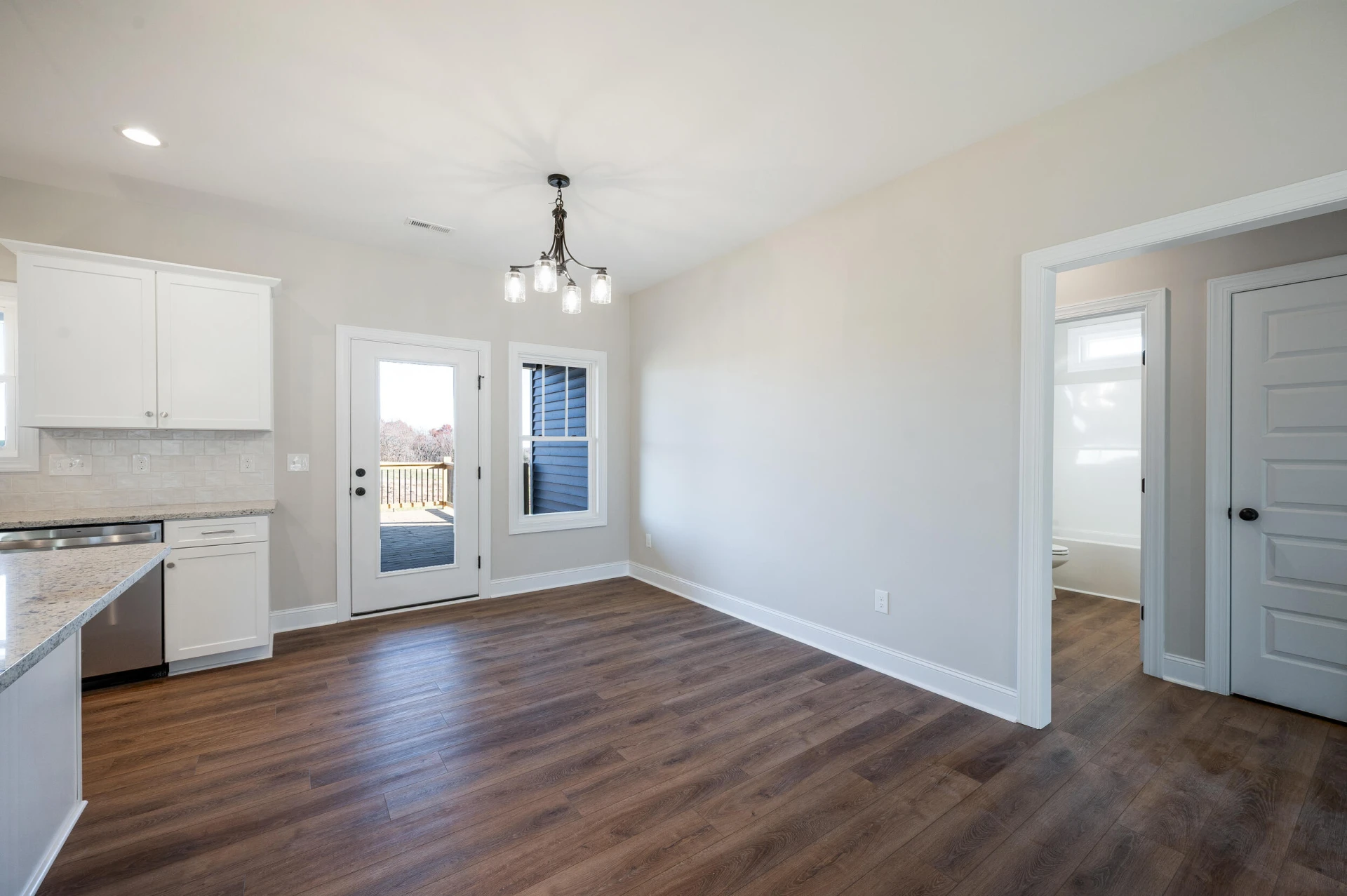 10494 Leesville RD - Photo 12