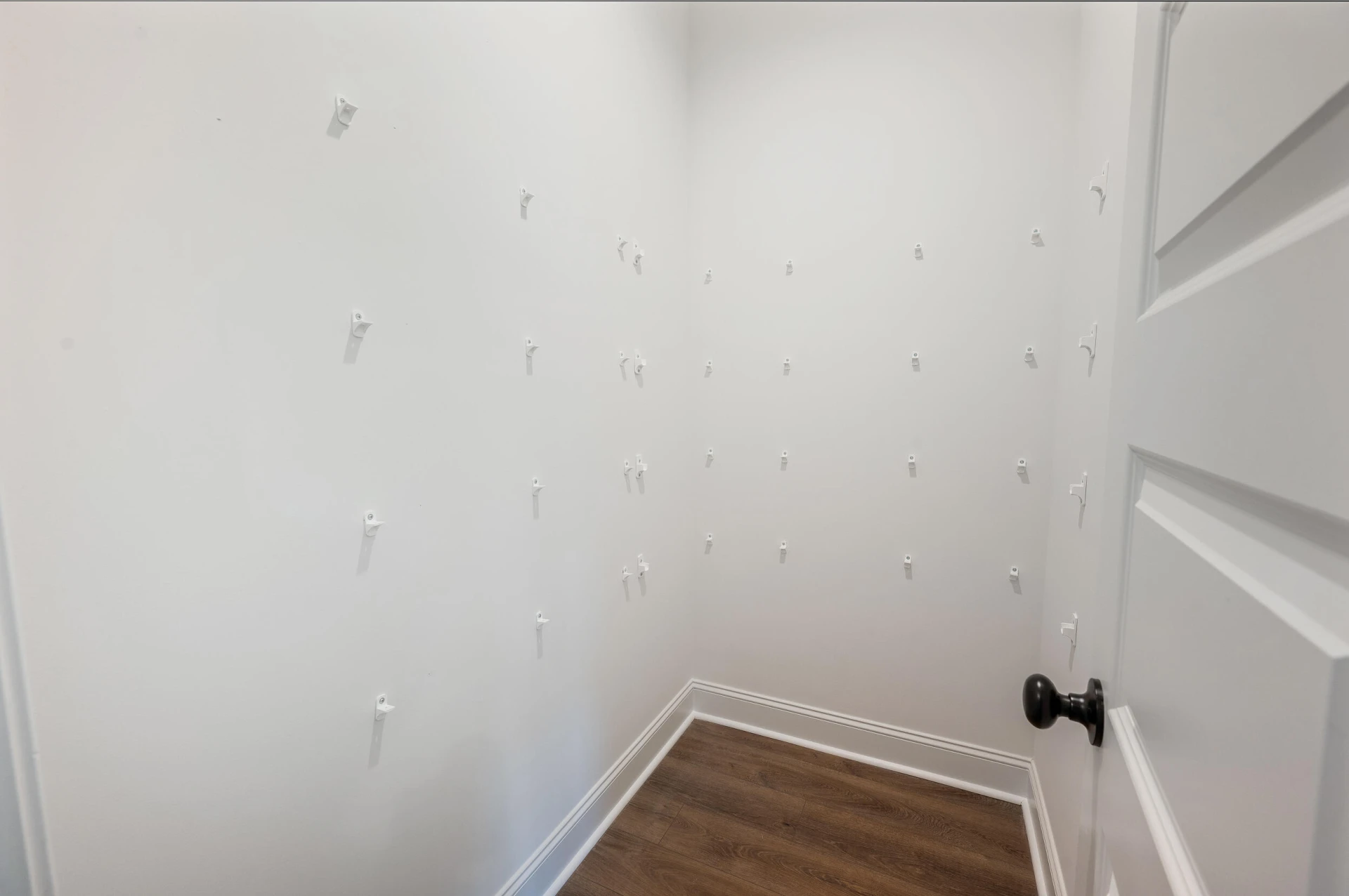 10494 Leesville RD - Photo 21