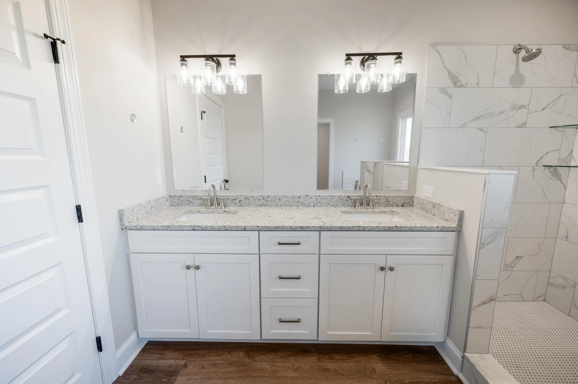 10494 Leesville RD - Photo 26