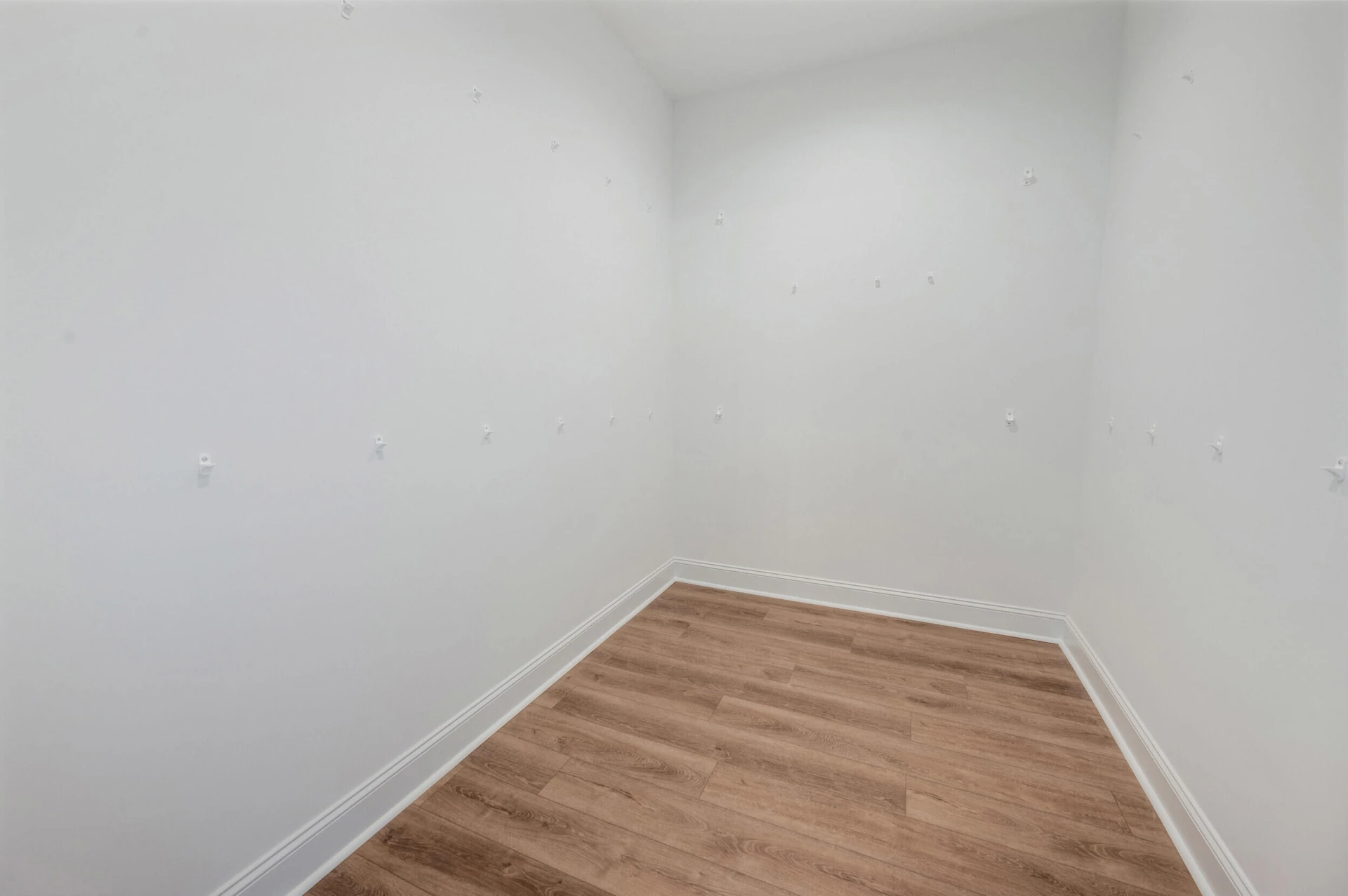 10494 Leesville RD - Photo 29