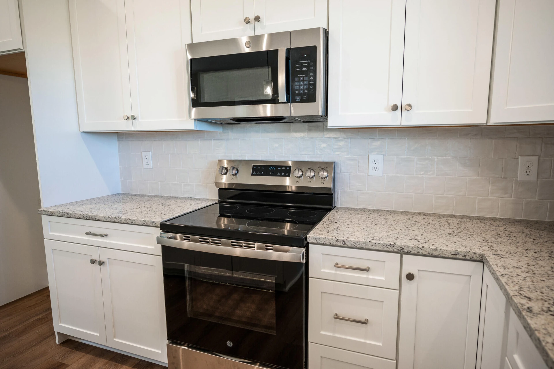 10494 Leesville RD - Photo 10