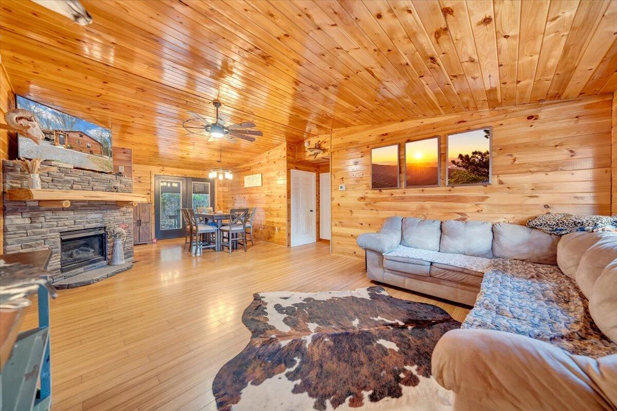 8013 Springwood RD - Photo 14