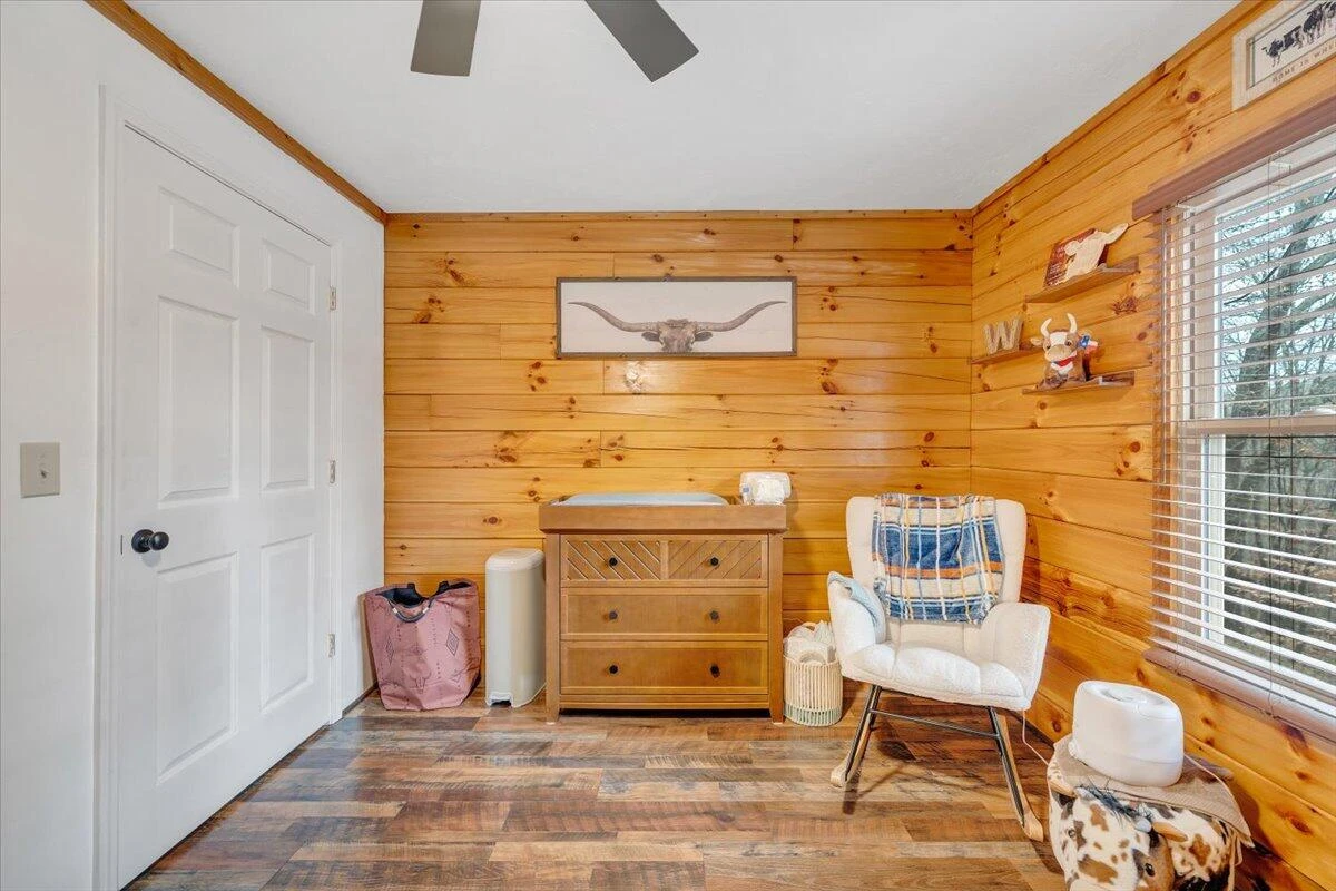 8013 Springwood RD - Photo 32