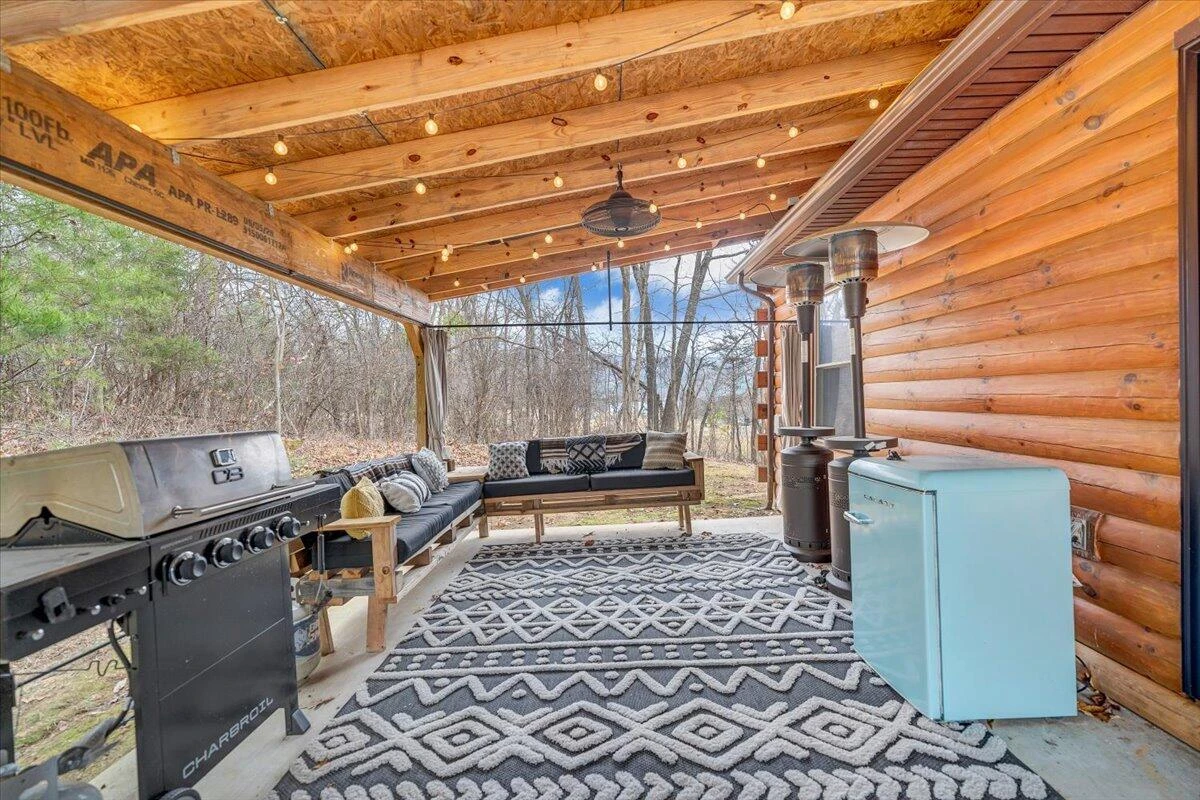 8013 Springwood RD - Photo 36