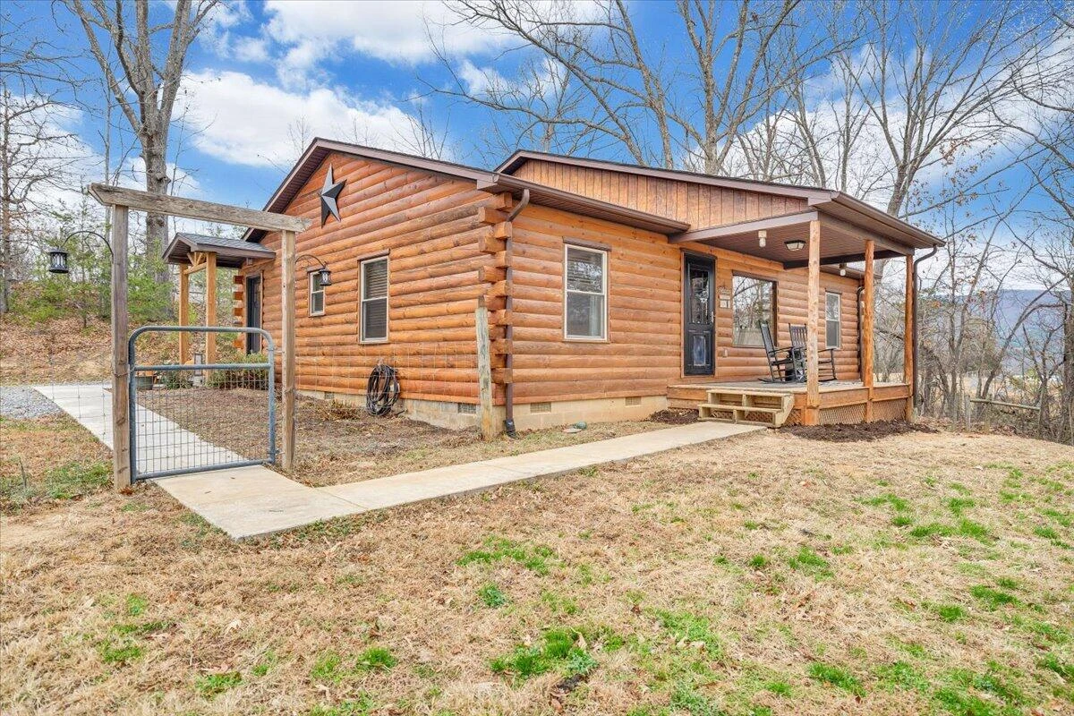 8013 Springwood RD - Photo 8