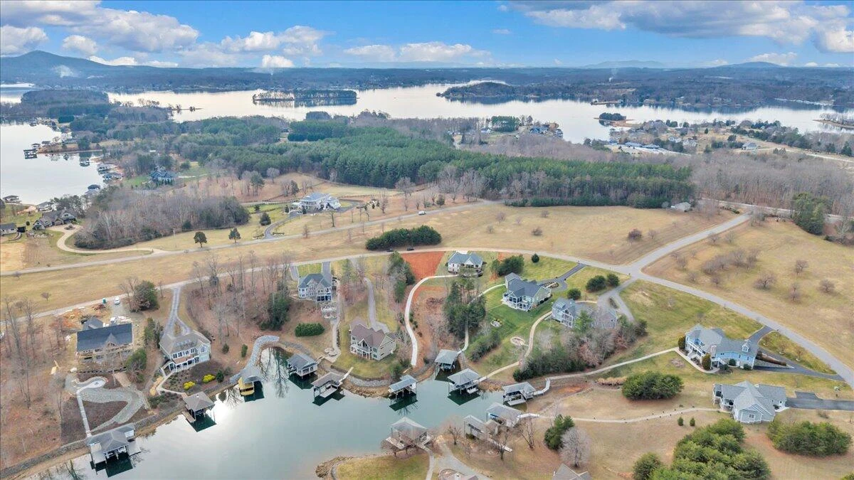 639 Compass Cove CIR - Photo 116