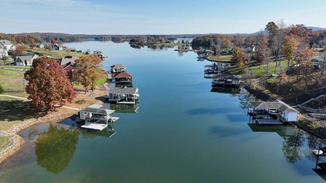 639 Compass Cove CIR - Photo 82