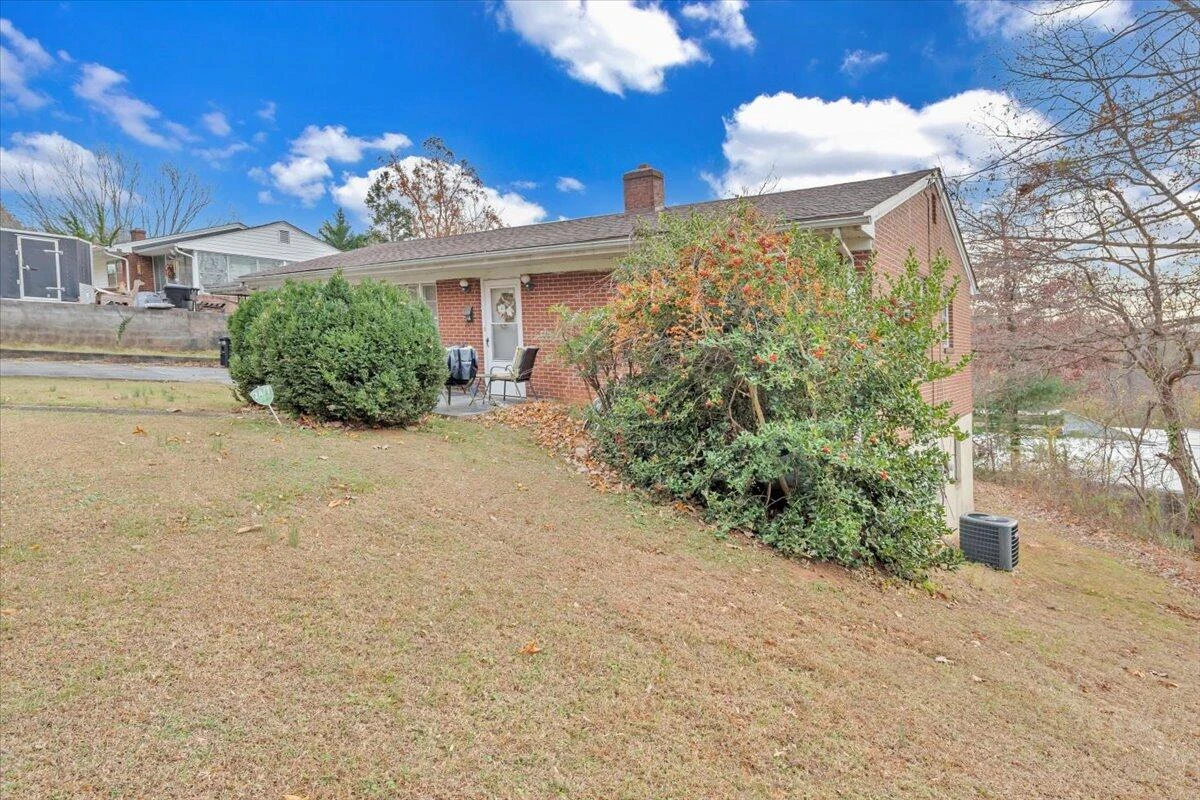 514 Hairston ST - Photo 29