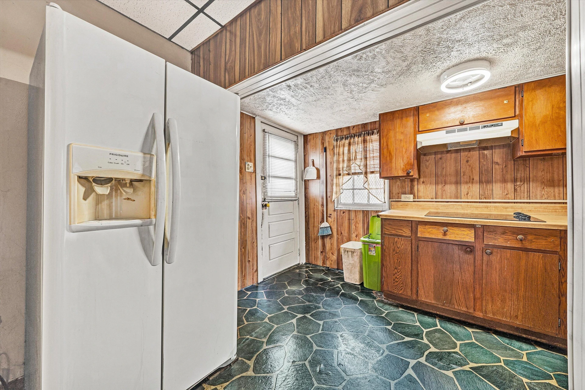 3147 Garden City BLVD - Photo 9