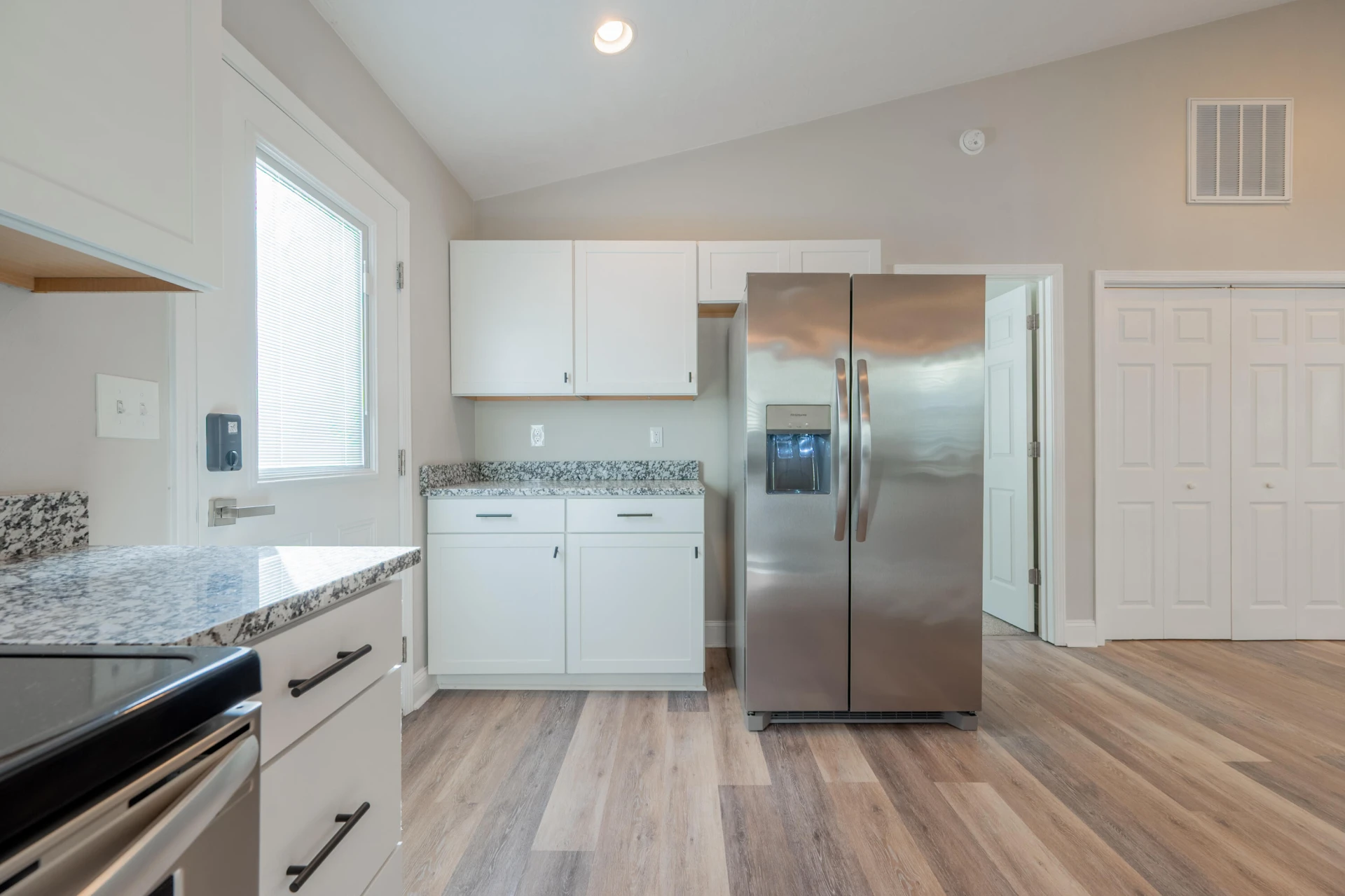 1443 Varnell AVE - Photo 17