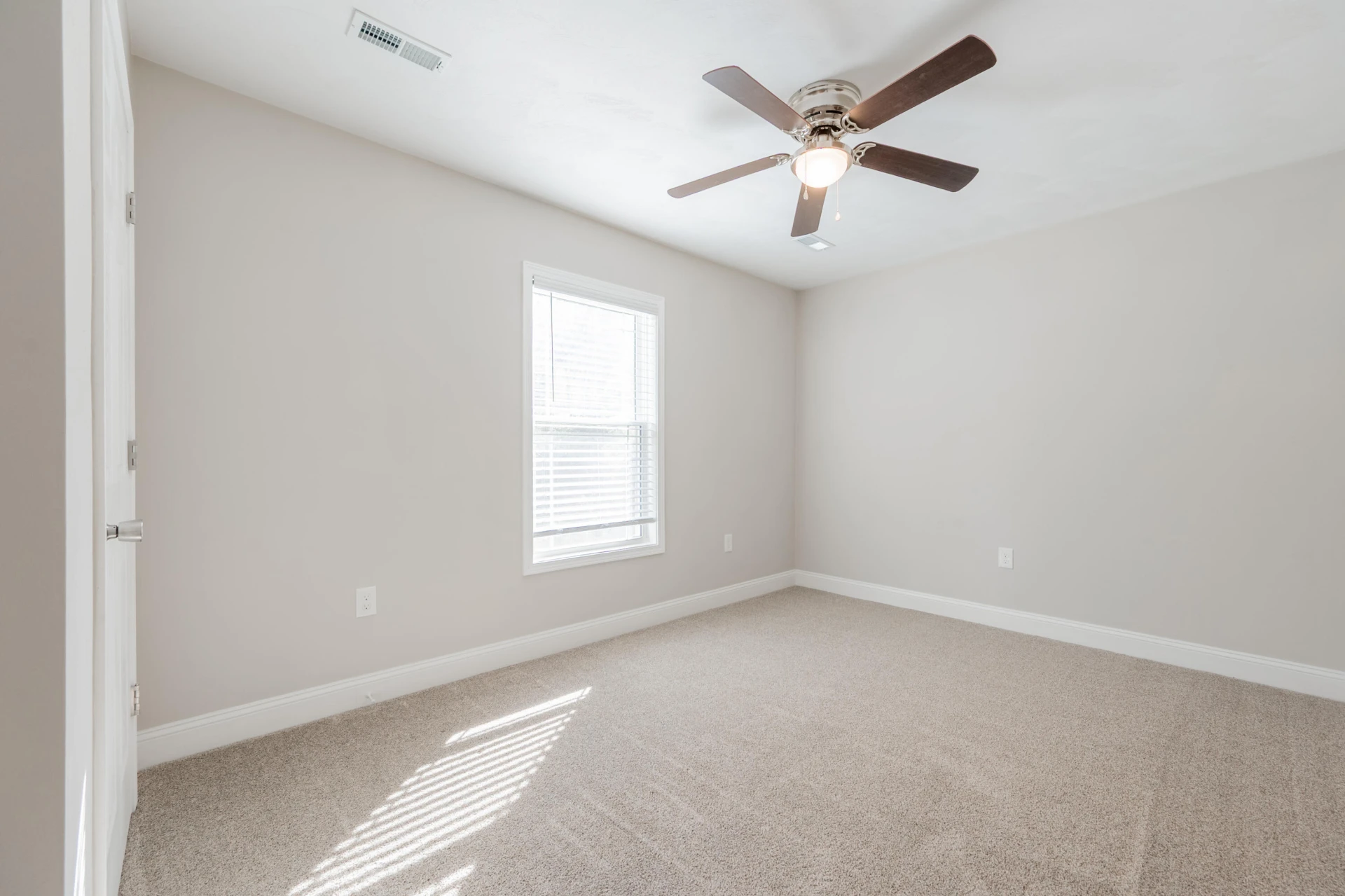 1443 Varnell AVE - Photo 20