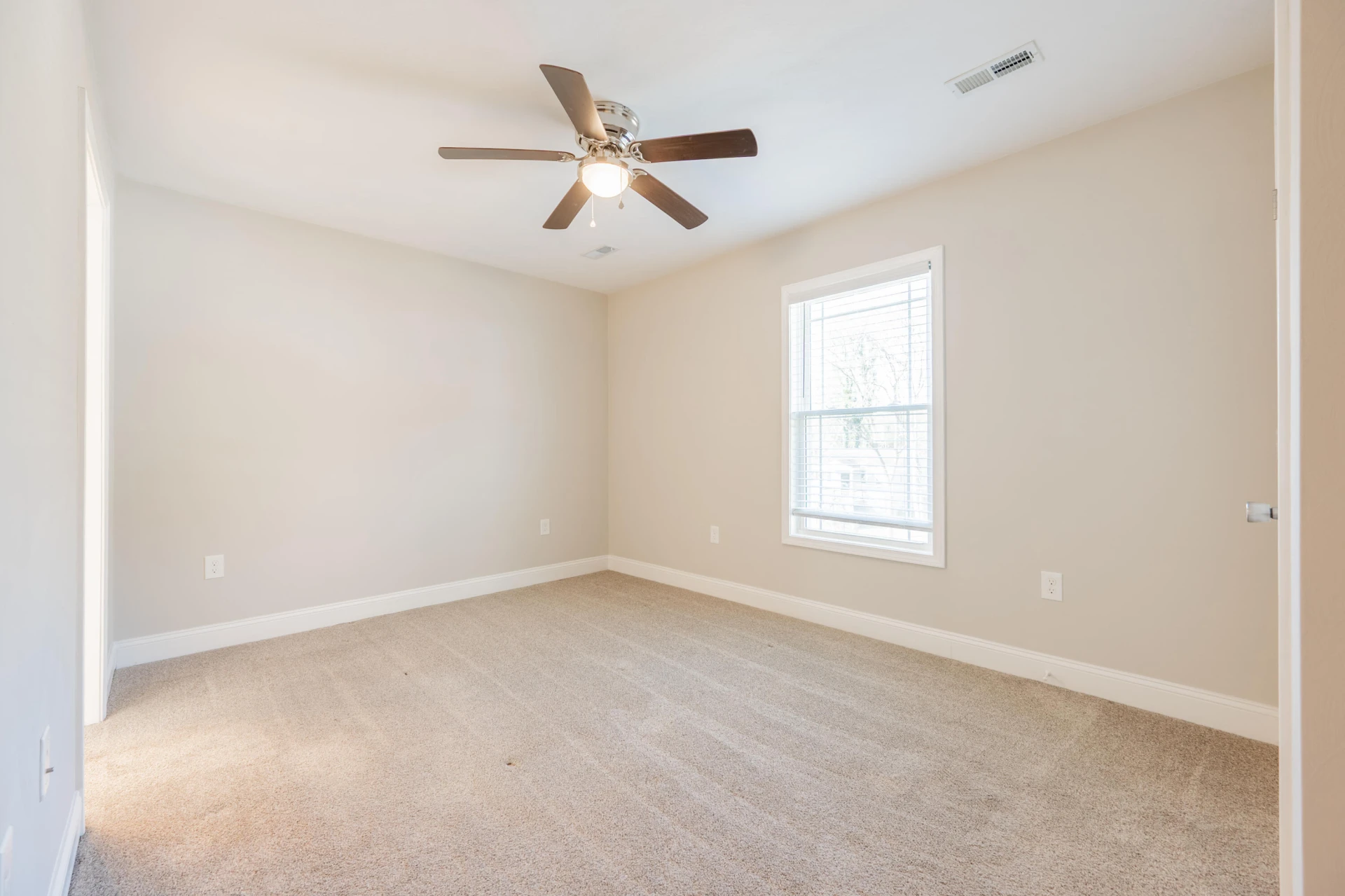 1443 Varnell AVE - Photo 25