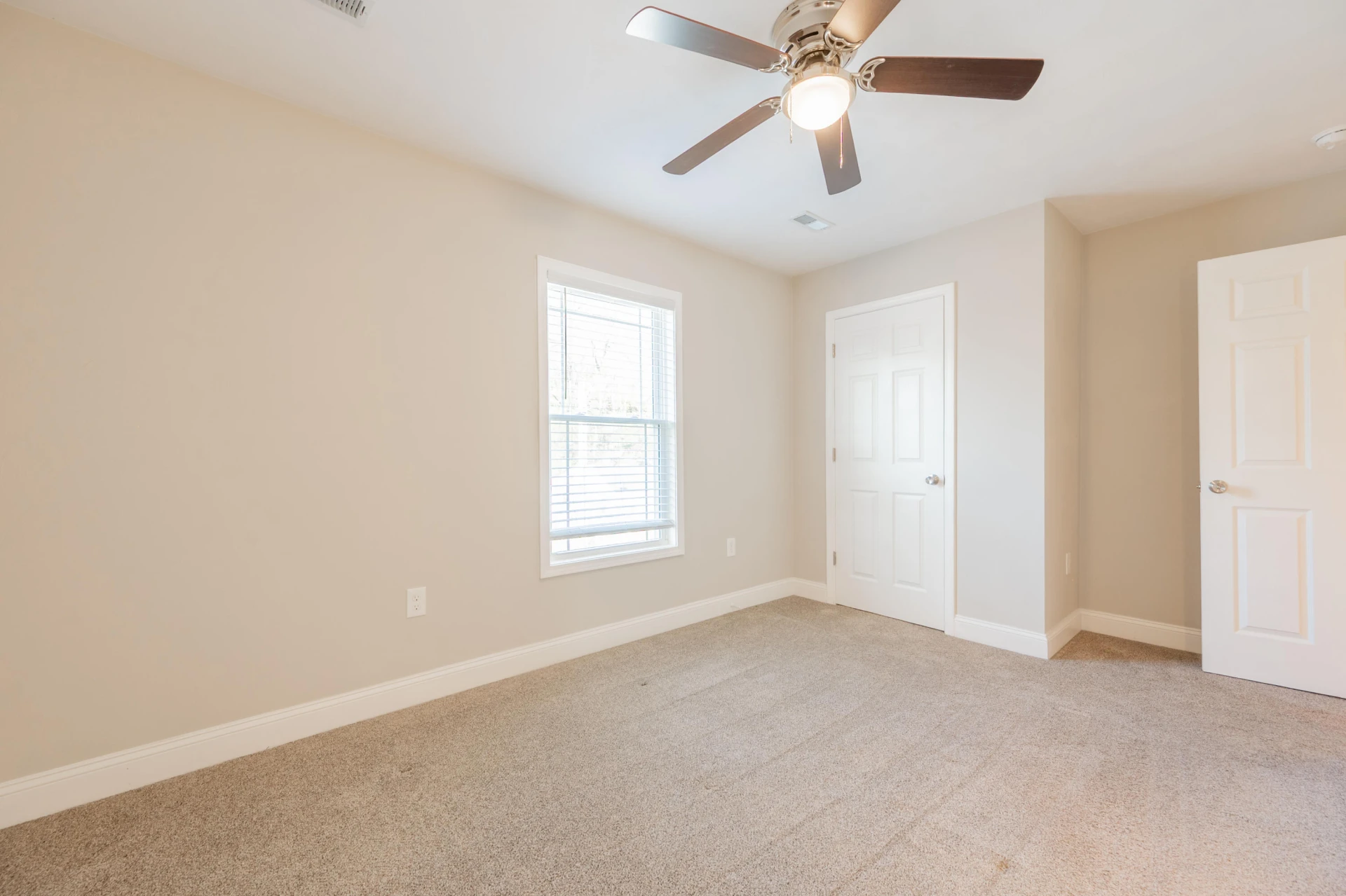 1443 Varnell AVE - Photo 27