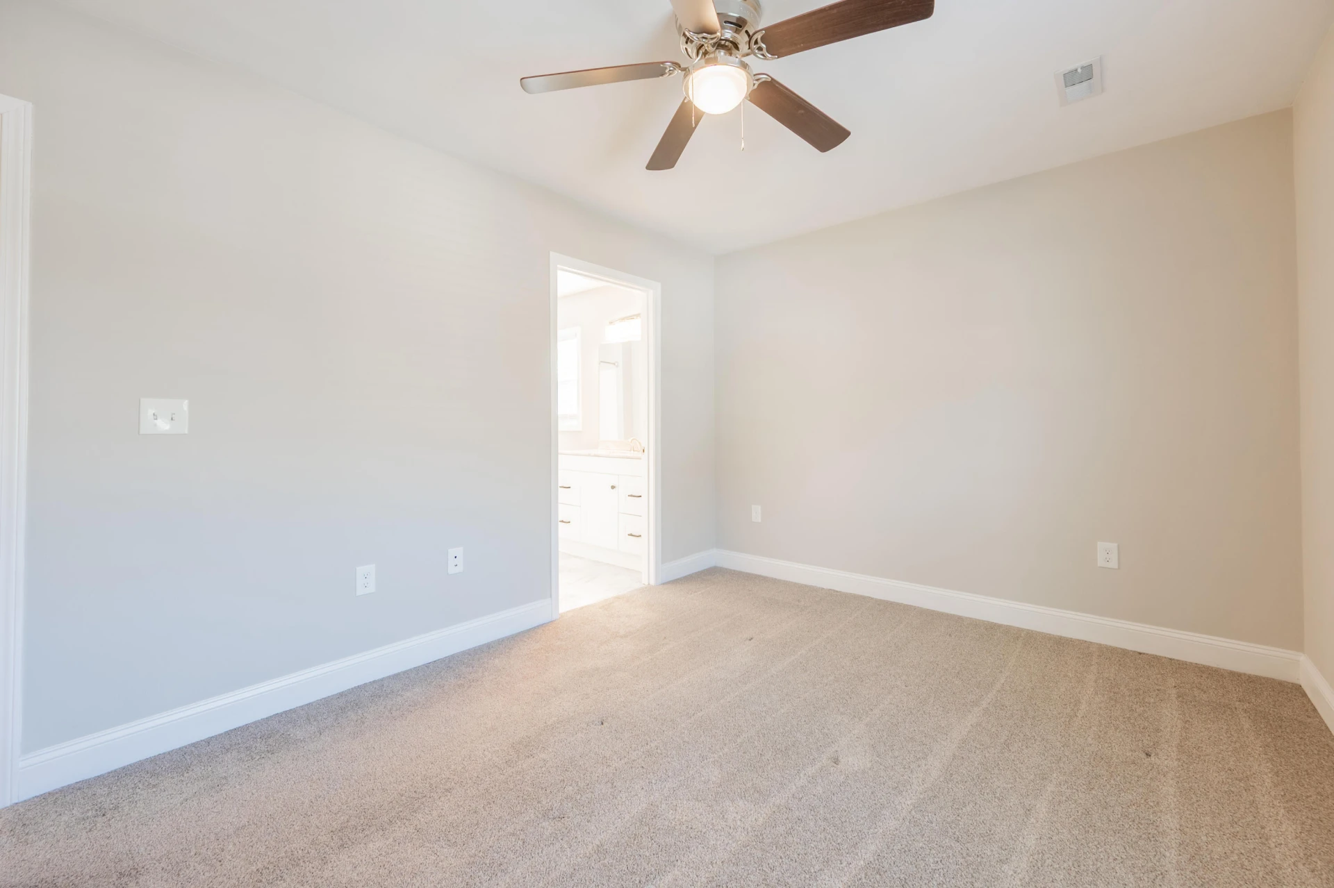 1443 Varnell AVE - Photo 28