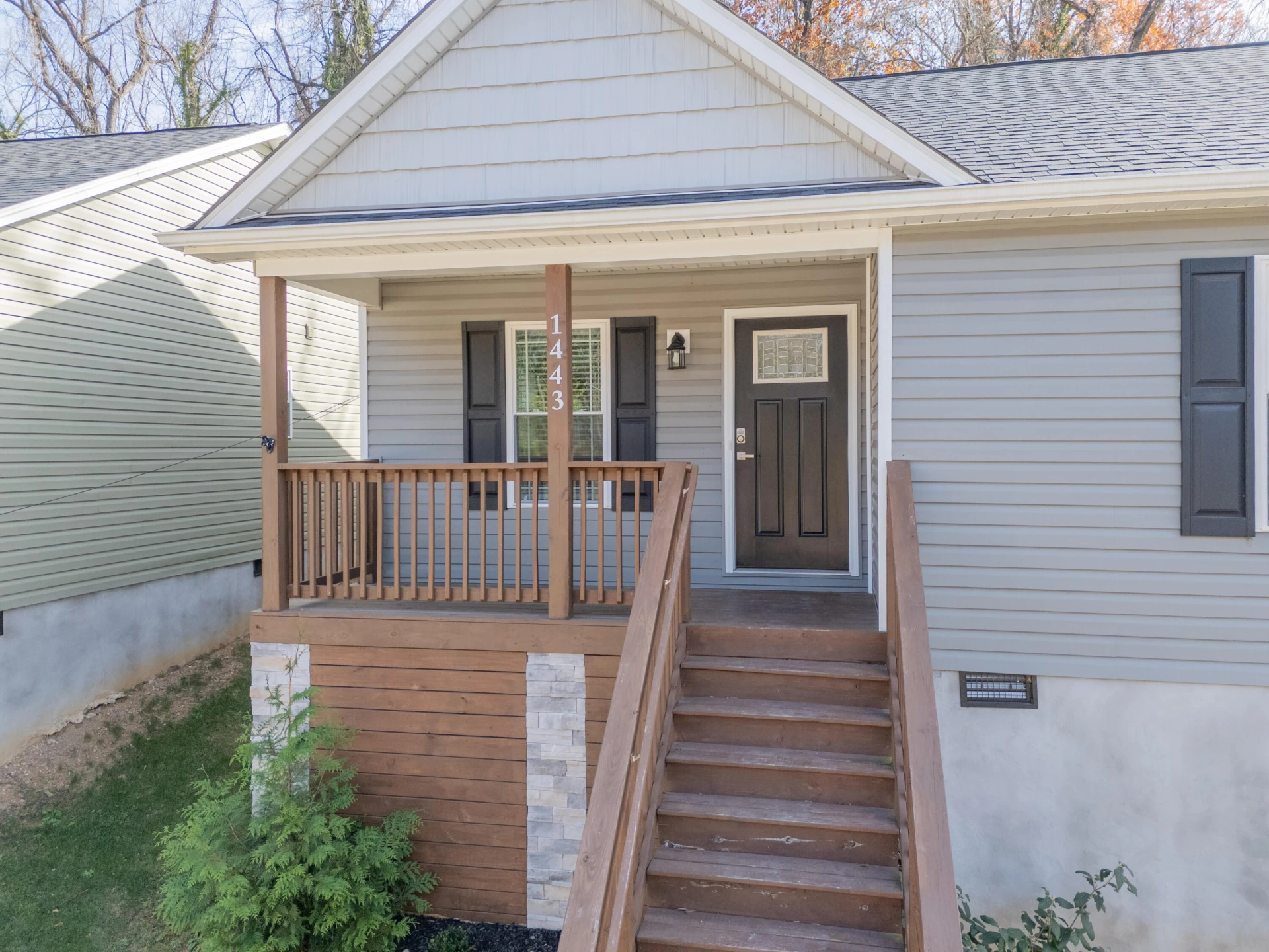 1443 Varnell AVE - Photo 4