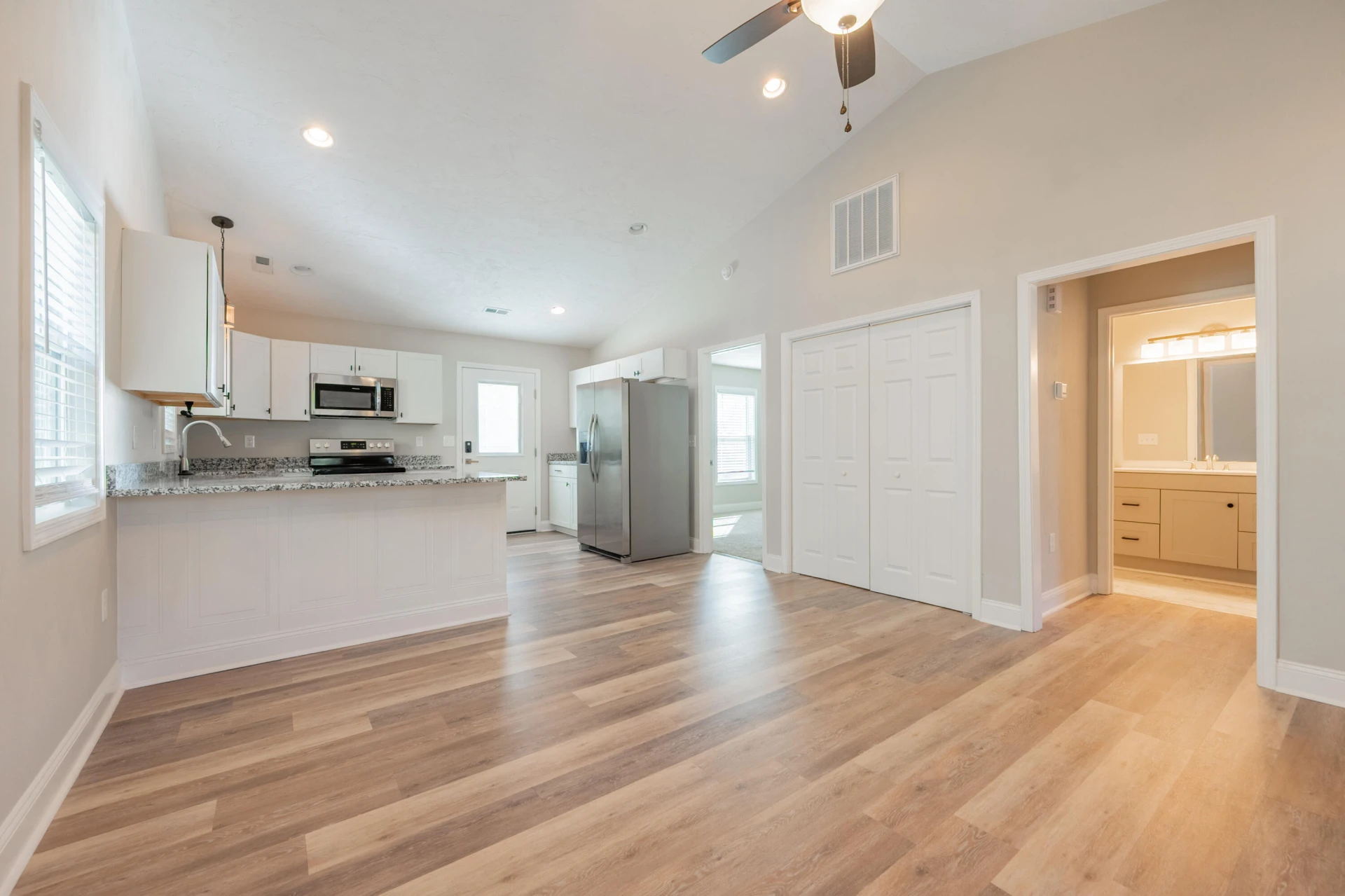 1443 Varnell AVE - Photo 8
