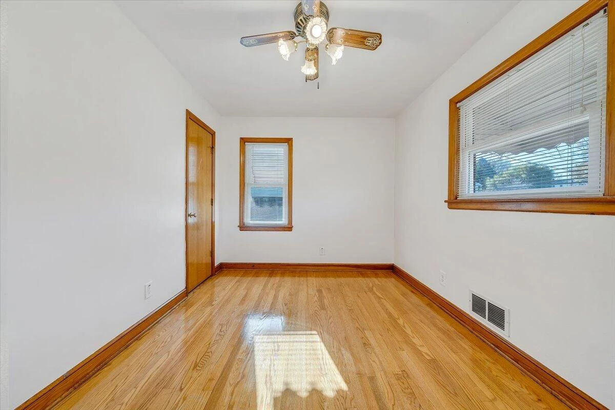 5001 Hazelridge RD - Photo 17