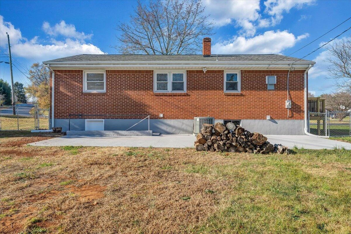 5001 Hazelridge RD - Photo 27