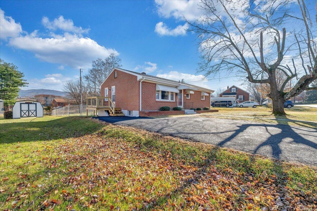 5001 Hazelridge RD - Photo 33