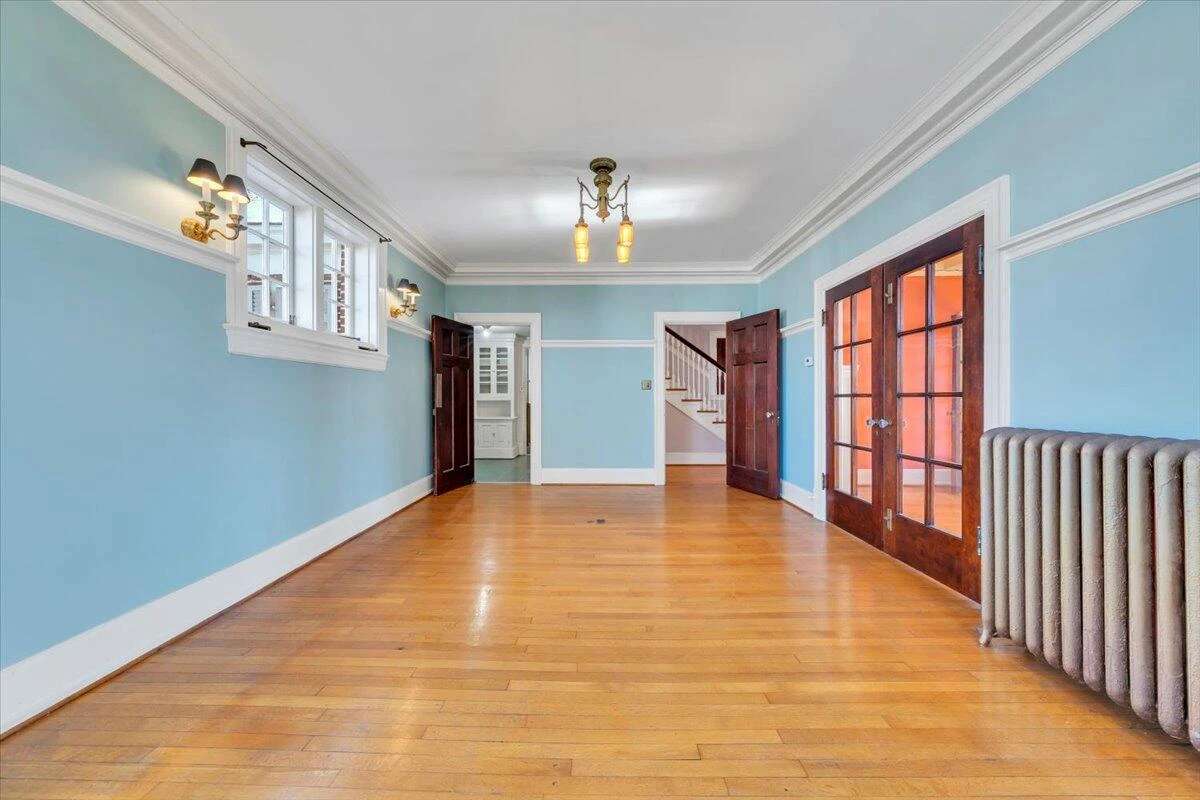 415 Allison AVE - Photo 22