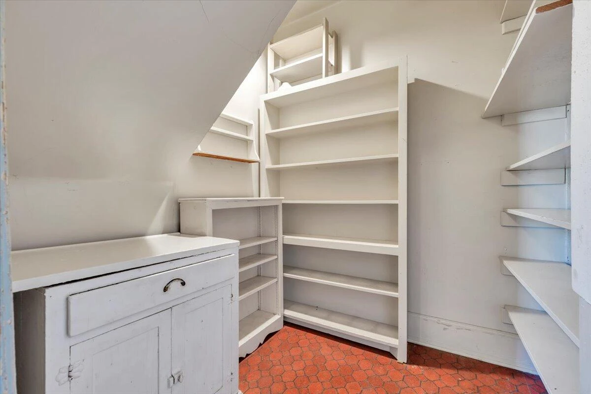 415 Allison AVE - Photo 29