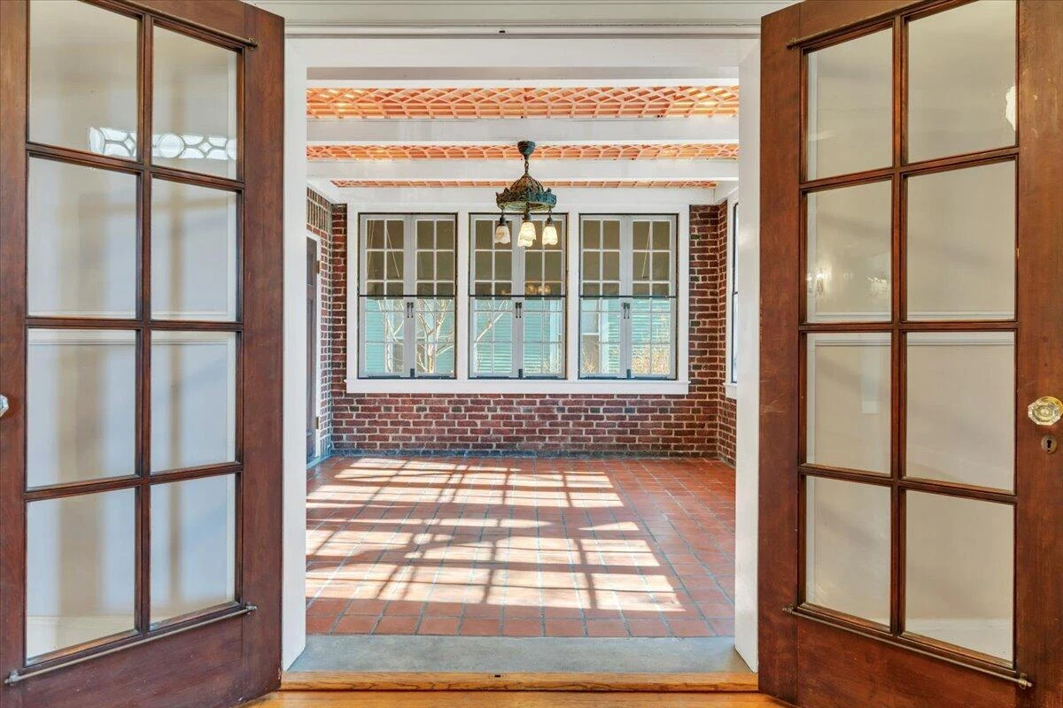 415 Allison AVE - Photo 34