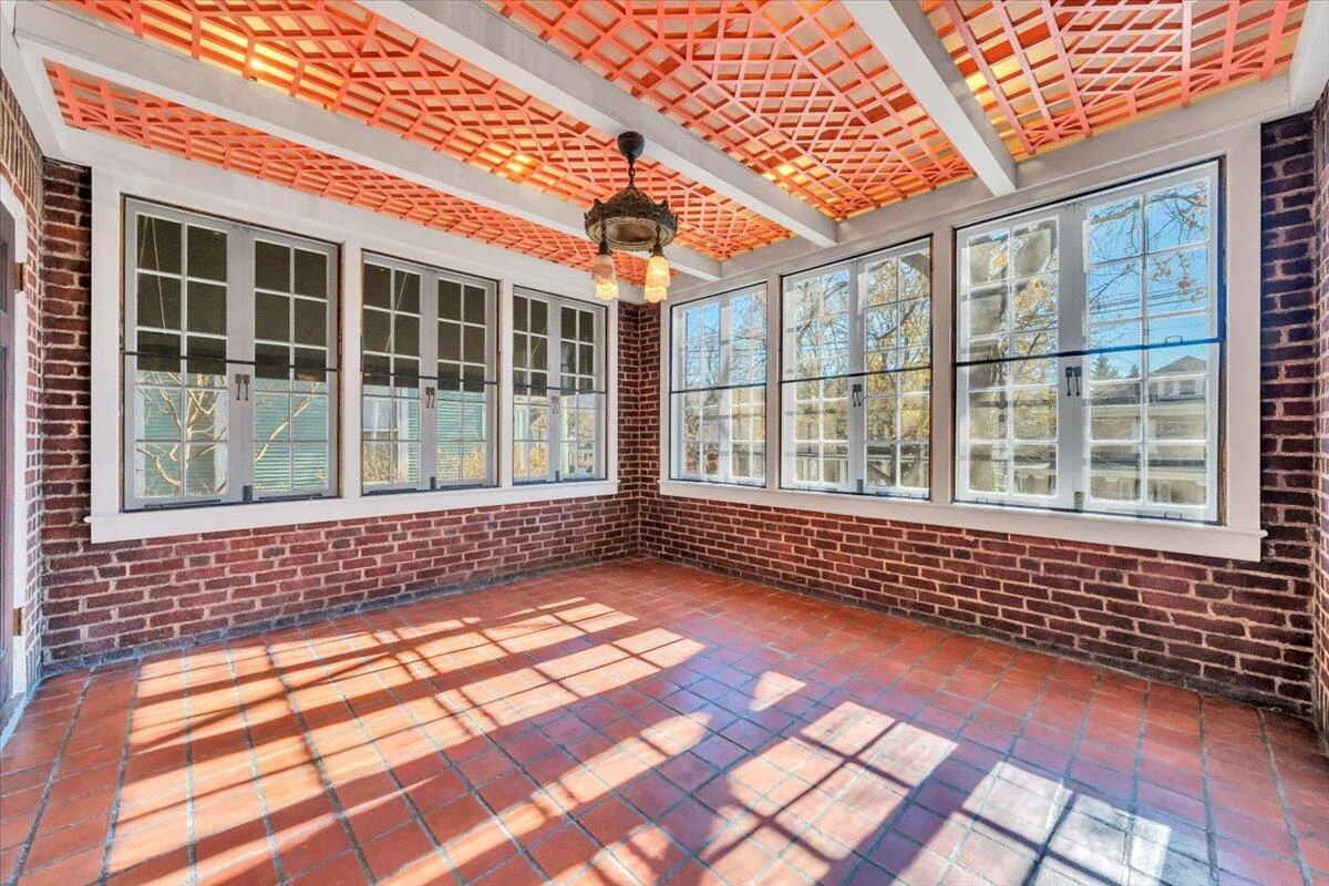 415 Allison AVE - Photo 36