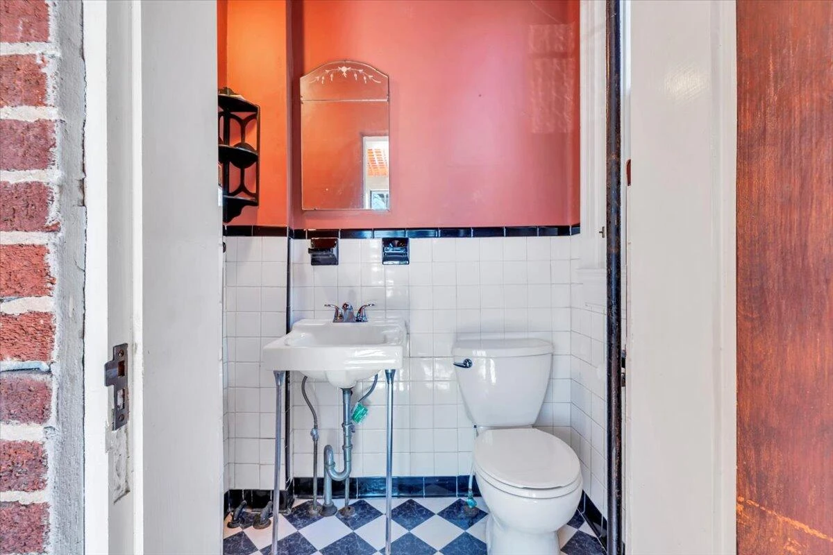 415 Allison AVE - Photo 41
