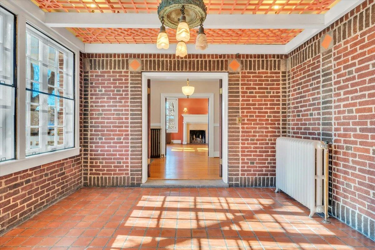 415 Allison AVE - Photo 43