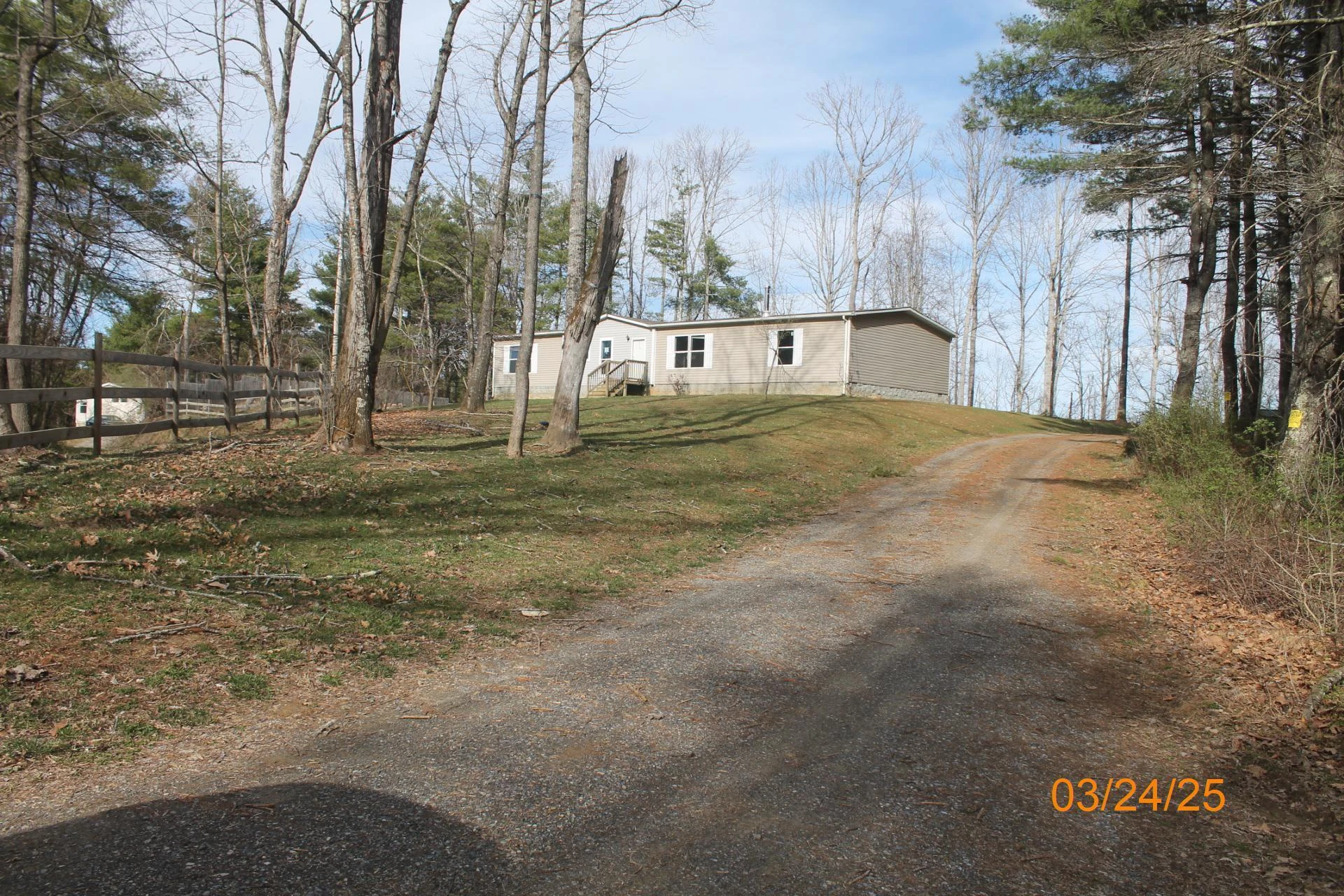 1935 Lick Ridge RD