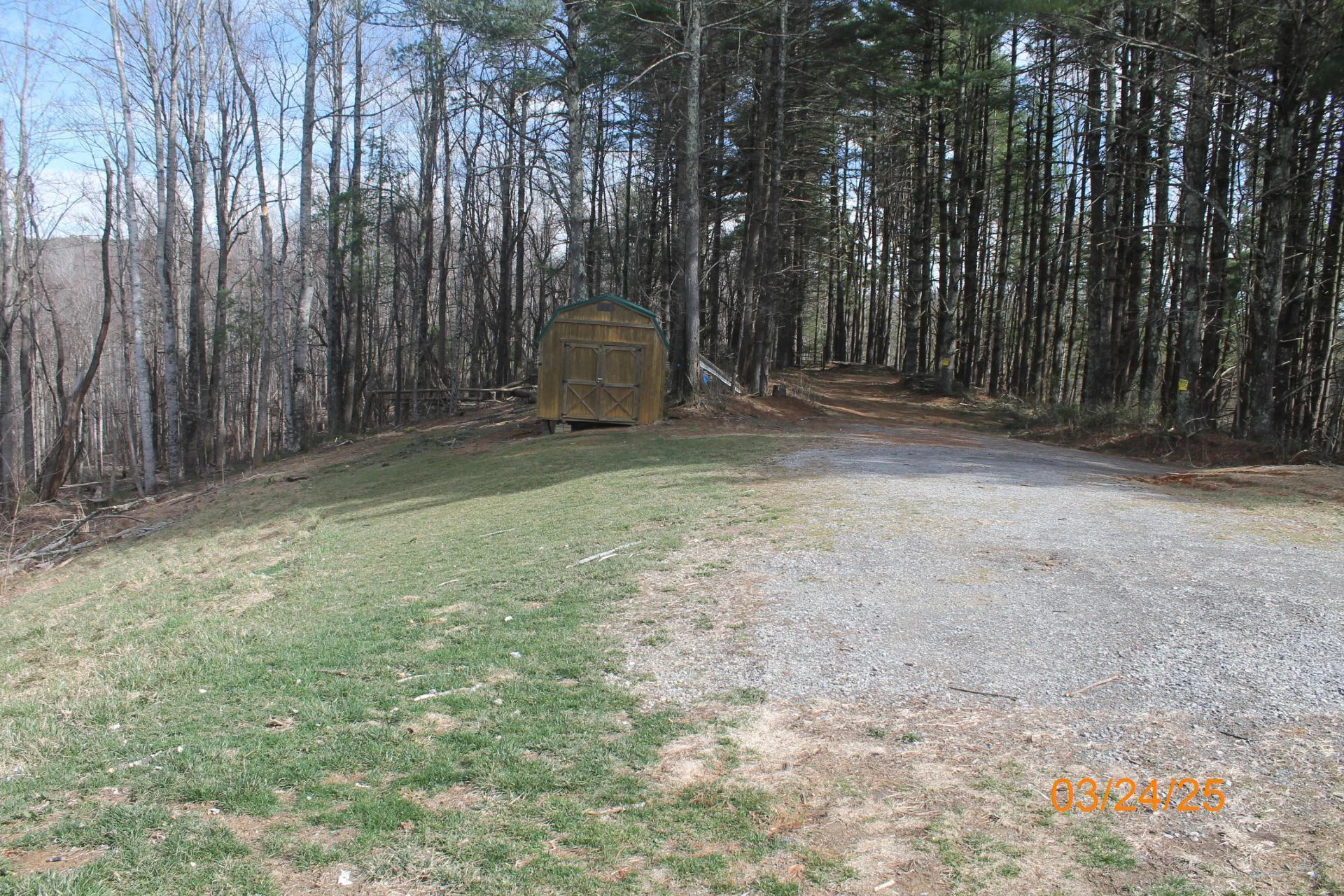 1935 Lick Ridge RD - Photo 10