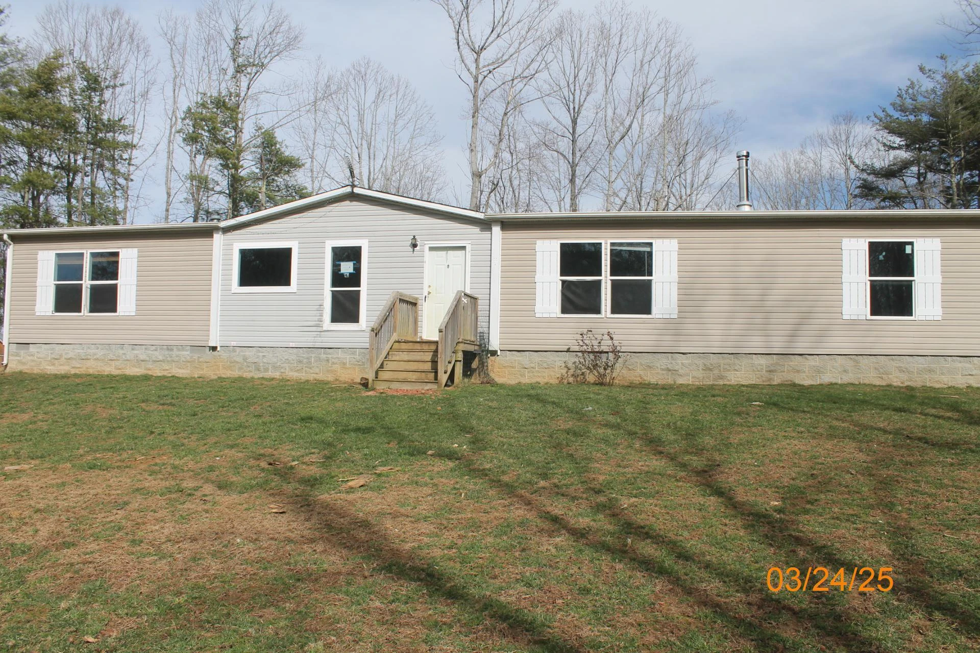 1935 Lick Ridge RD - Photo 2