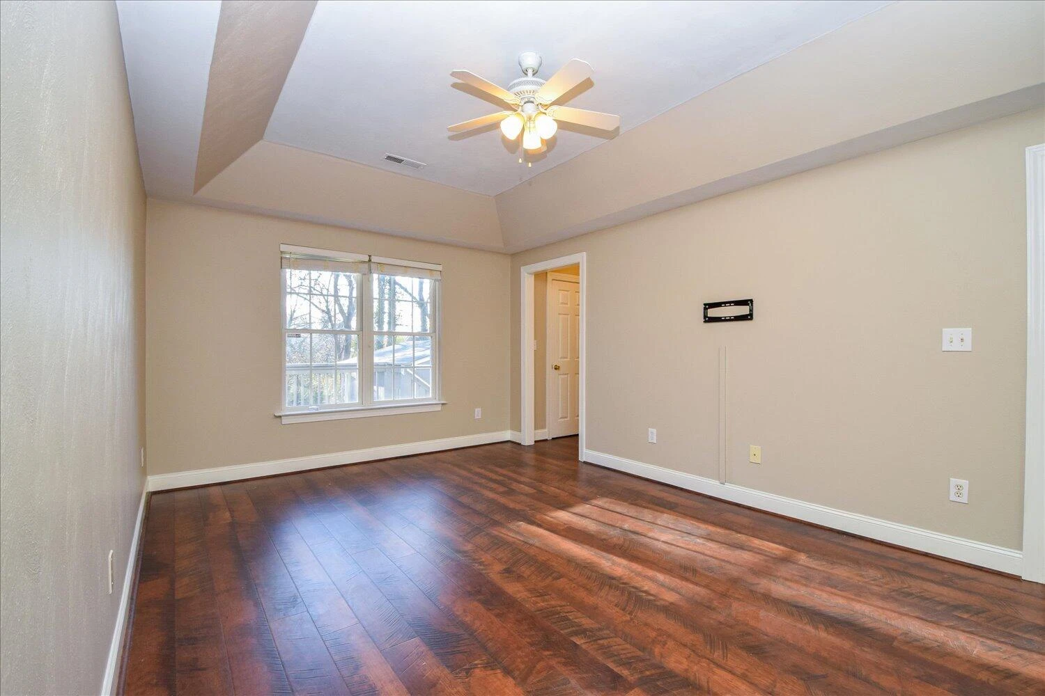 2271 Countryside RD - Photo 11