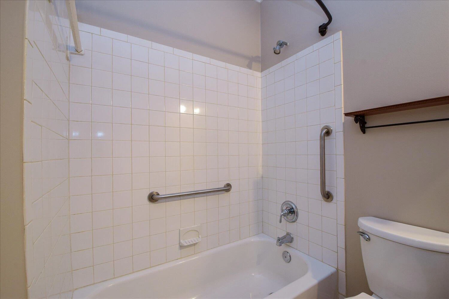 2271 Countryside RD - Photo 16