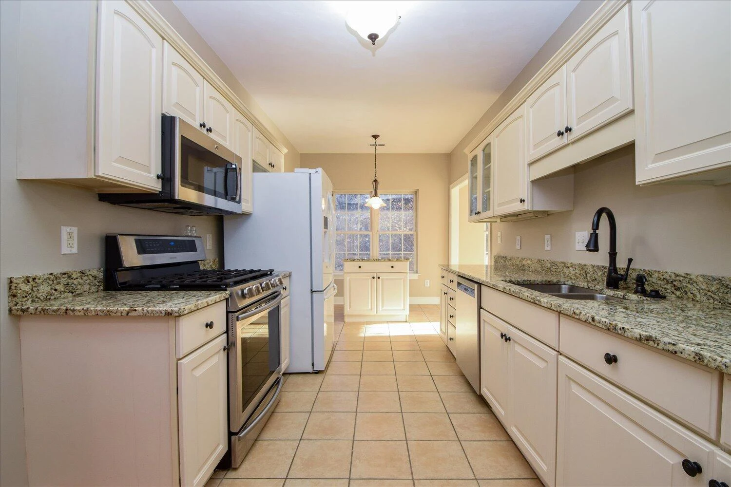 2271 Countryside RD - Photo 9