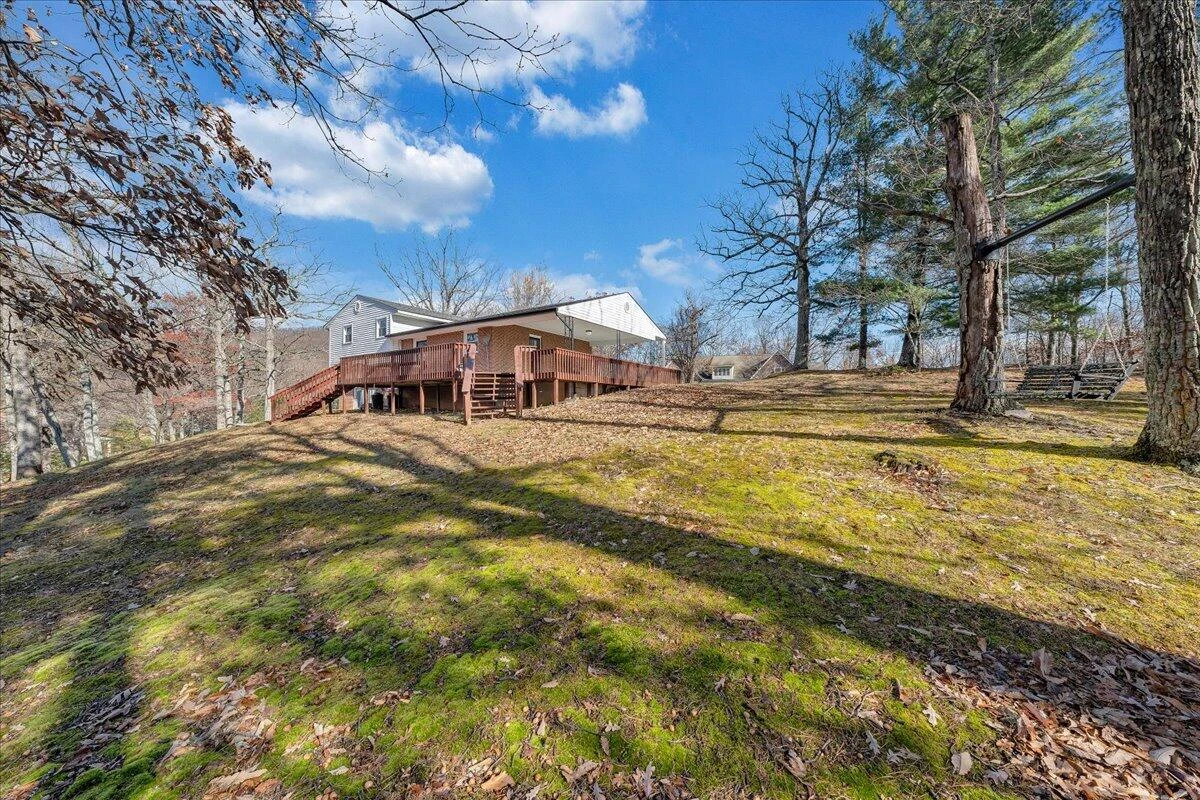 222 Oakwood RD - Photo 37