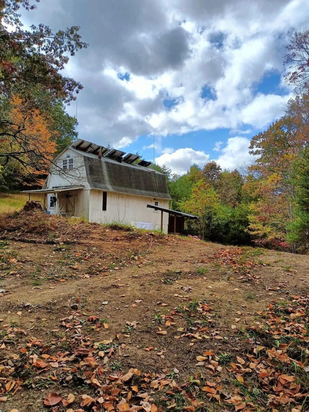 297 Reed Hill RD - Photo 2