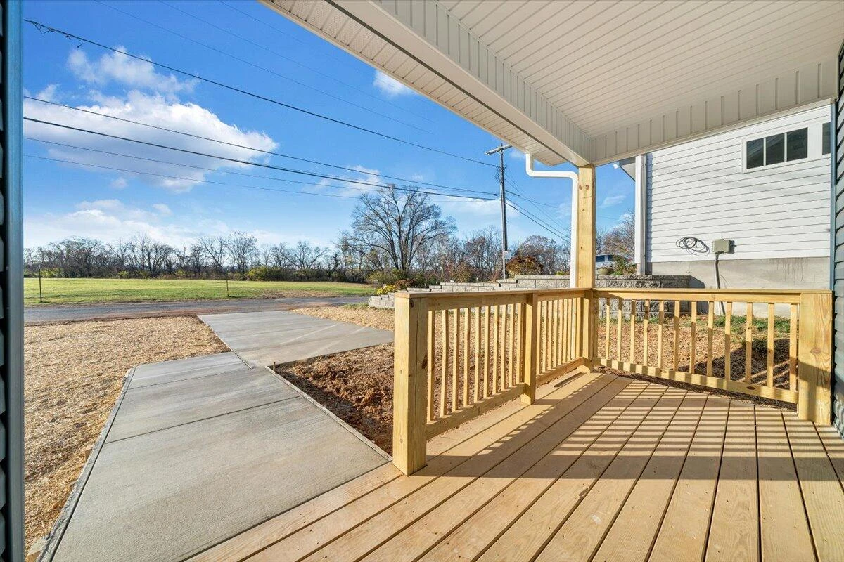 1815 North AVE - Photo 3
