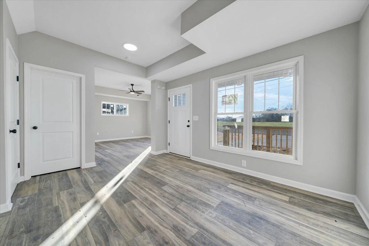 1815 North AVE - Photo 7