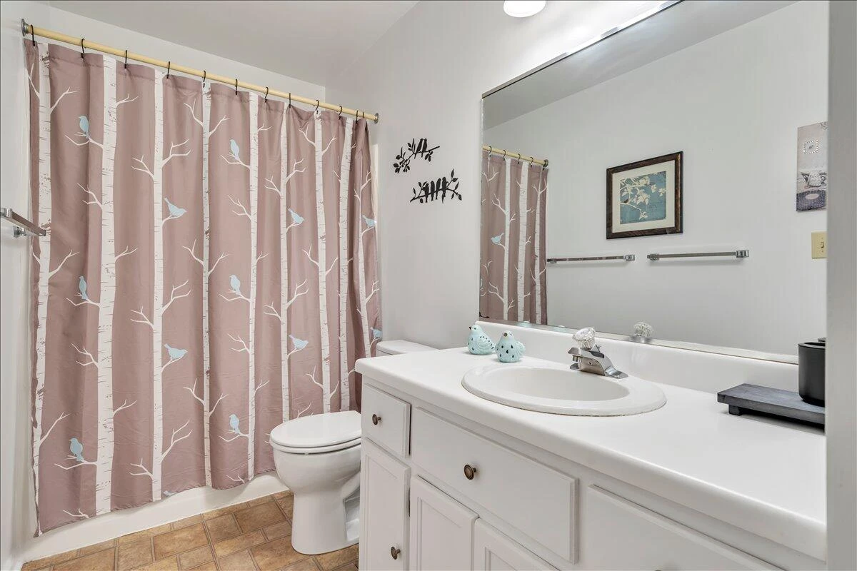 2110 Stephenson AVE #6 - Photo 19