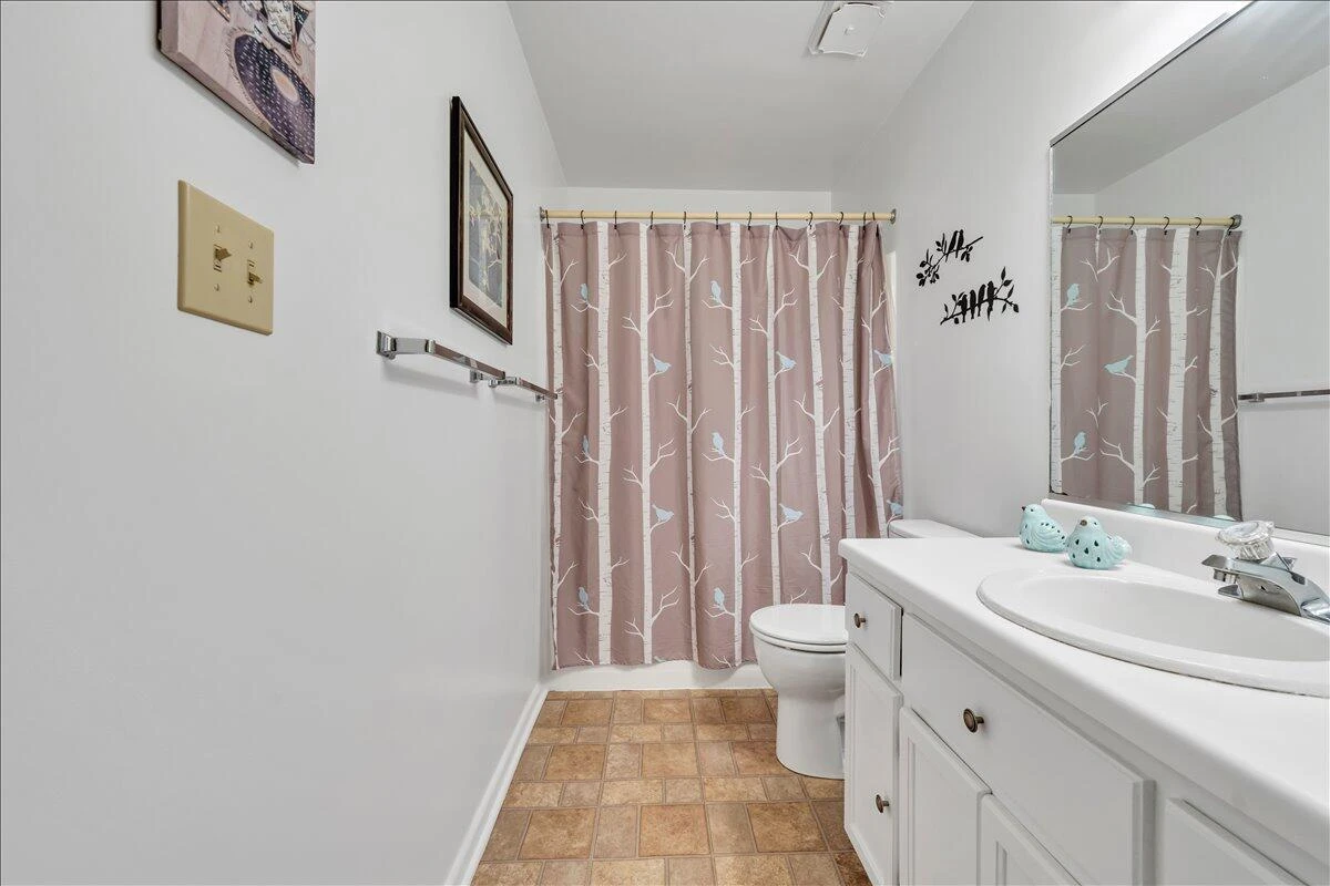 2110 Stephenson AVE #6 - Photo 20