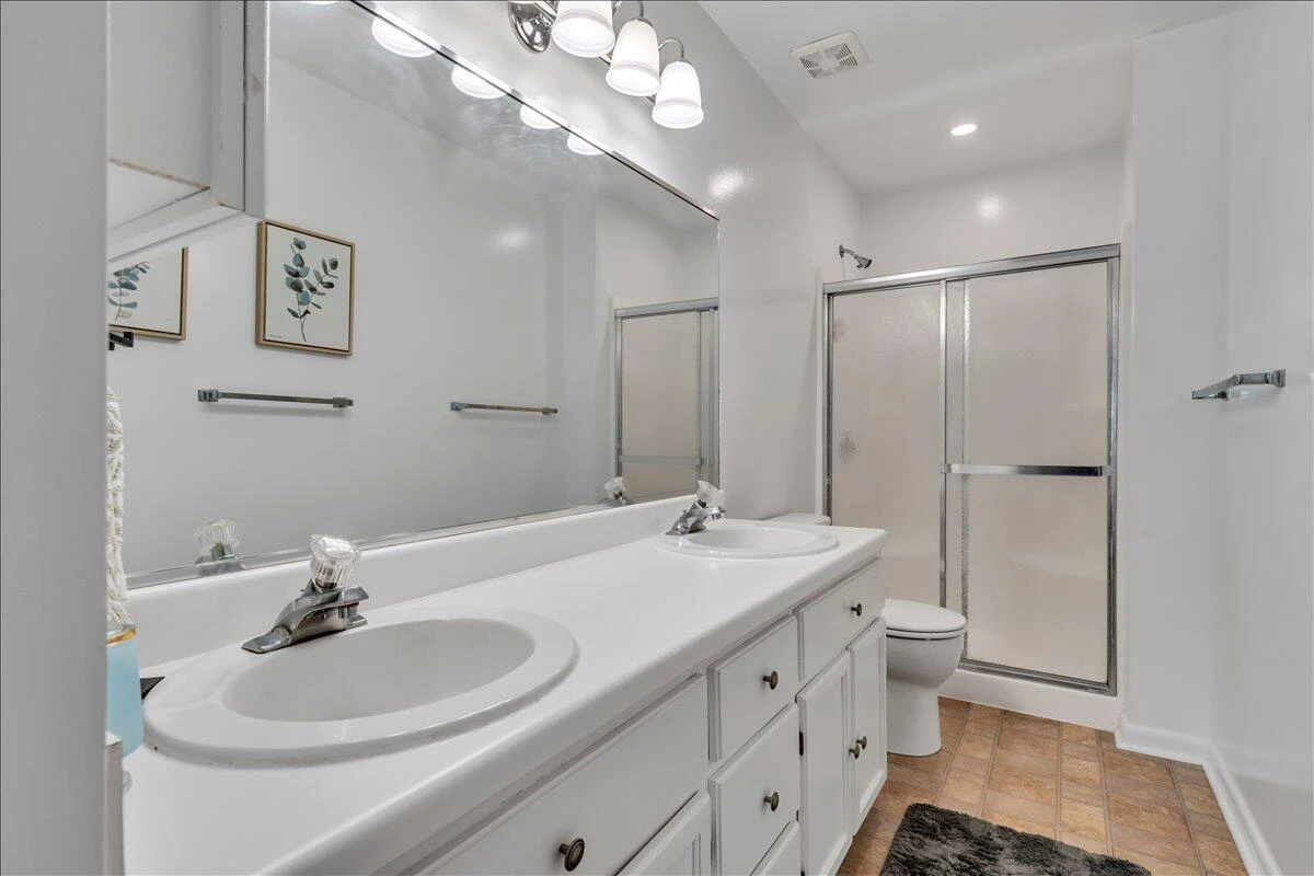 2110 Stephenson AVE #6 - Photo 27